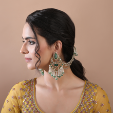 Load image into Gallery viewer, 18K GOLD POKI FUSION EARRINGS STUDDED WITH EMERALDS / PEARL HANGINGS