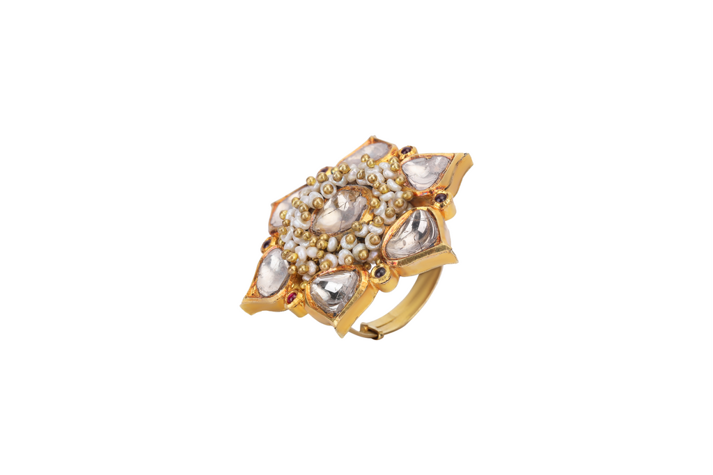 22K  GOLD RING STUDDED WITH UNCUT DIAMONDS