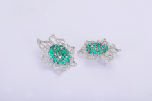 Load image into Gallery viewer, 18K GOLD EARRINGS STUDDED WITH DIAMOND &amp; EMERALDS