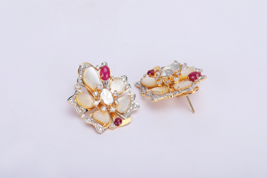 18K GOLD EARRINGS STUDDED WITH UNCUT DIAMOND/MOTHER OF PEARL & RUBIES