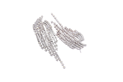 18K GOLD  COCKTAIL EARRINGS STUDDED WITH NATURAL DIAMOND