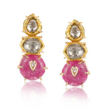 Load image into Gallery viewer, Boutique Kundan Red Geometric Studs