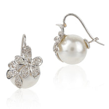 Load image into Gallery viewer, Oh So Luxe White Flower Studs