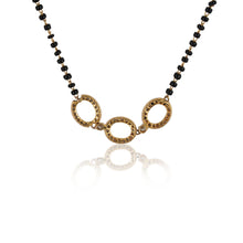 Load image into Gallery viewer, White Link Mangalsutra