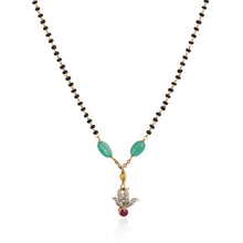 Load image into Gallery viewer, Red &amp; Green Unshape Mangalsutra