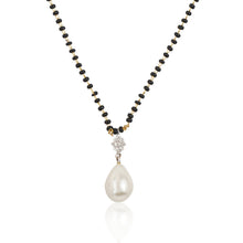Load image into Gallery viewer, White Drop Mangalsutra