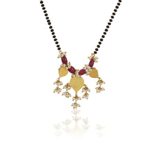 Load image into Gallery viewer, Polki Red triage Mangalsutra
