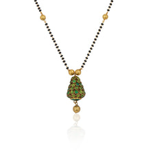 Load image into Gallery viewer, Polki Green drop Mangalsutra