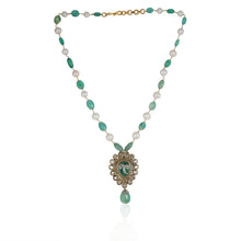 Load image into Gallery viewer, Boutique Kundan Green Pan Pendant