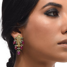 Load image into Gallery viewer, Boutique Kundan Red Green Fish Long Earrings