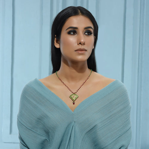 Polki Red & Green Kite Mangalsutra