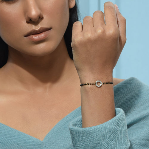 White Round Mangalsutra Bracelet