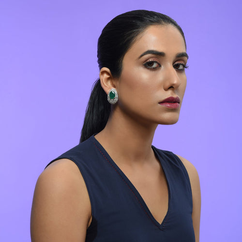 Oh So Luxe Green Oblong Ear Studs