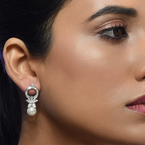 Oh So Luxe White Star Studs